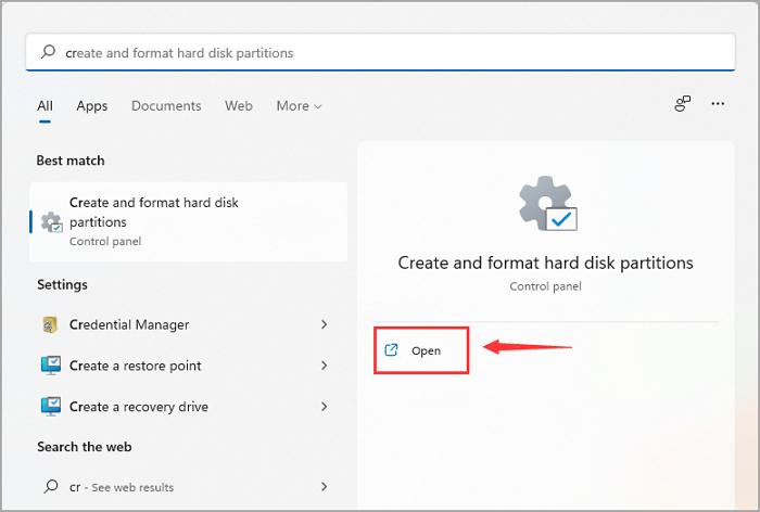 Format a hard drive with Disk Management