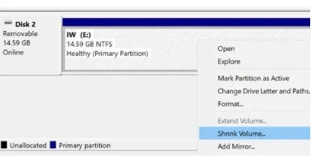 Partizionare l'unità USB utilizzando la gestione del disco
