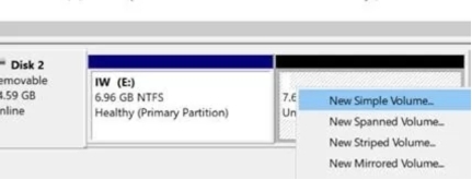 Partizionare l'unità USB utilizzando la gestione del disco
